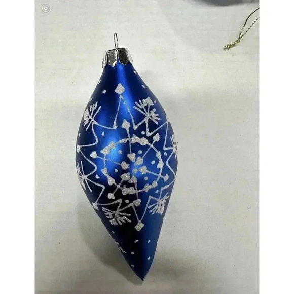 Set of 3 Vintage Elegant Blue And White Sparkly Christmas Tree Ornaments Snow - Picture 7 of 9